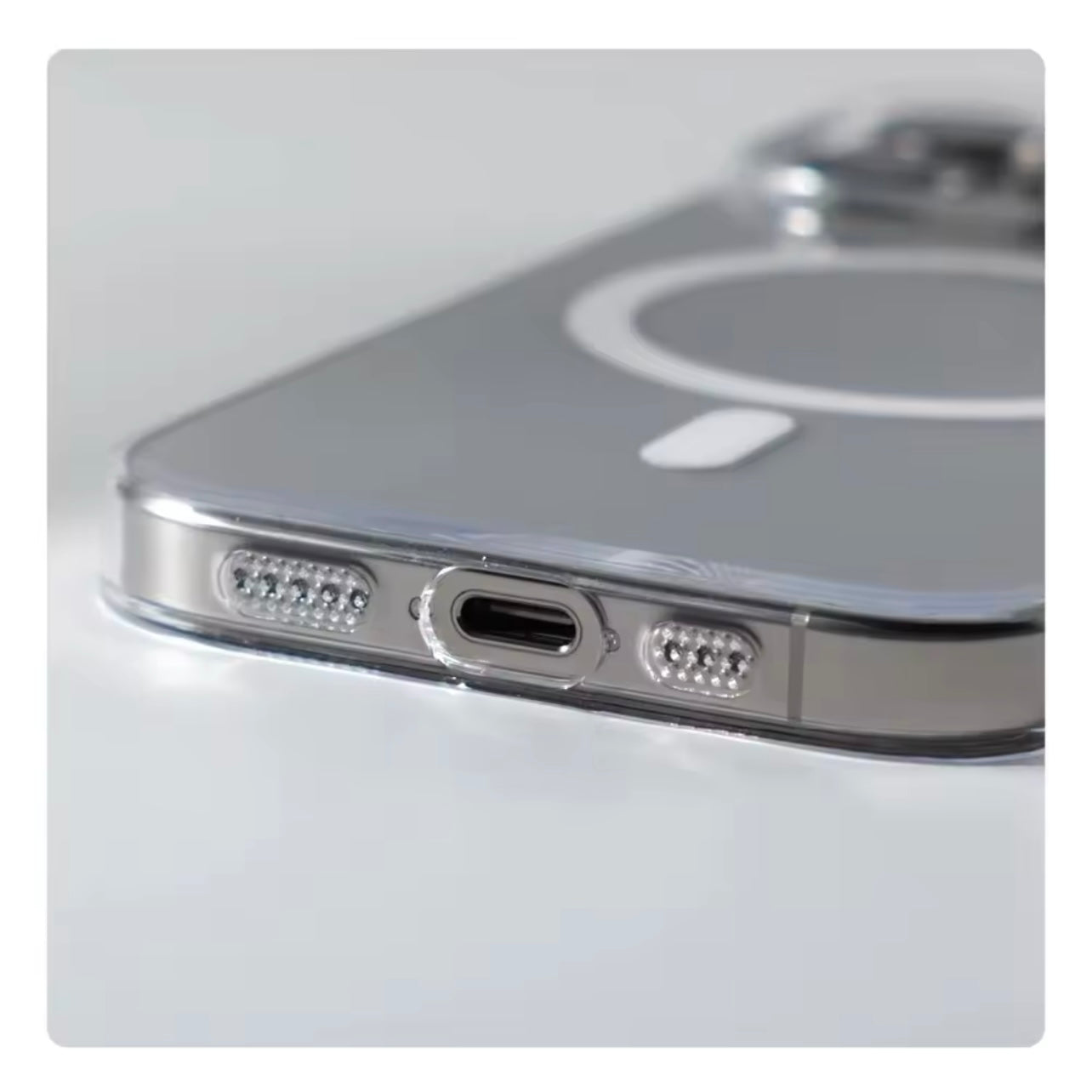 MUBI iPhone 15 Pro Ultra İnce SARARMAZ Şeffaf MagSafe Kılıf